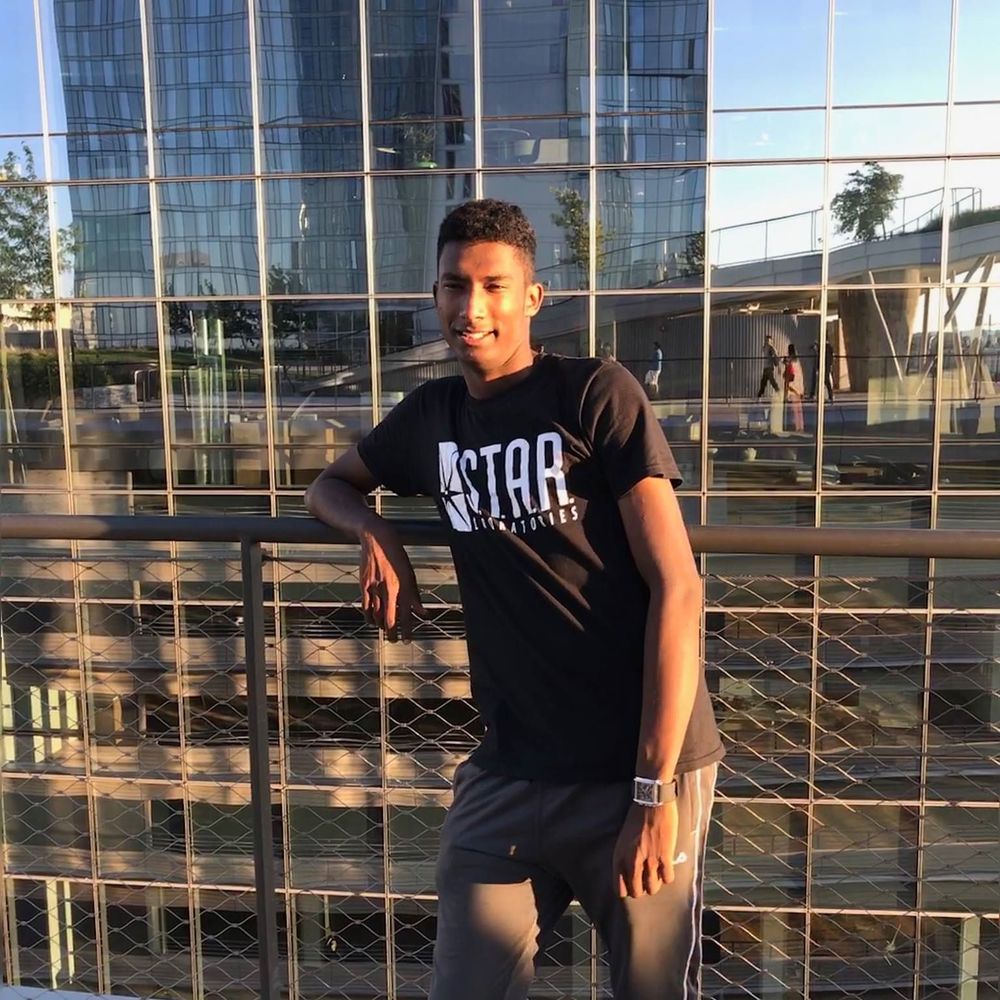 Meet your Posher, Khalid
